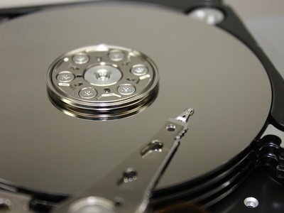 Server Daten retten bei mechanischem Festplatten-Defekt